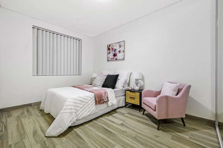 Fifth view of Homely unit listing, 4/15-21 Bellevue Parade, Hurstville NSW 2220