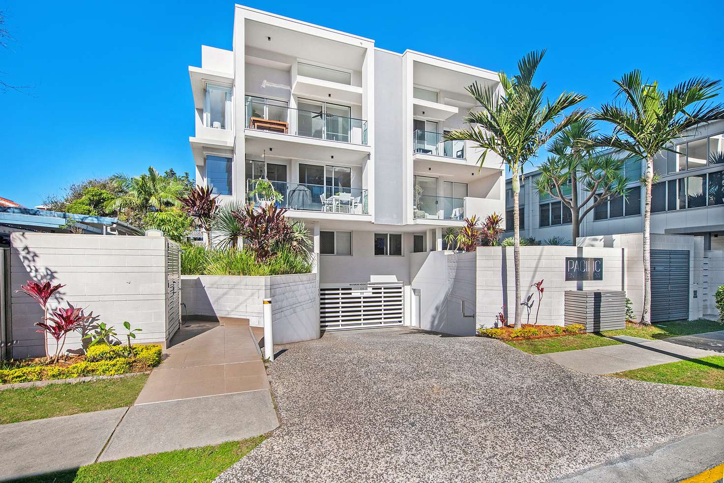 Main view of Homely apartment listing, 303/46-48 Peerless Avenue, Mermaid Beach QLD 4218