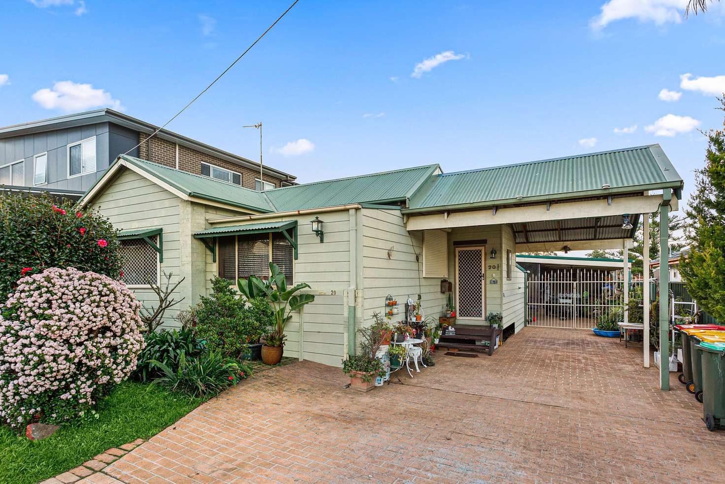 Main view of Homely house listing, 20 Griffiths Street, Oak Flats NSW 2529