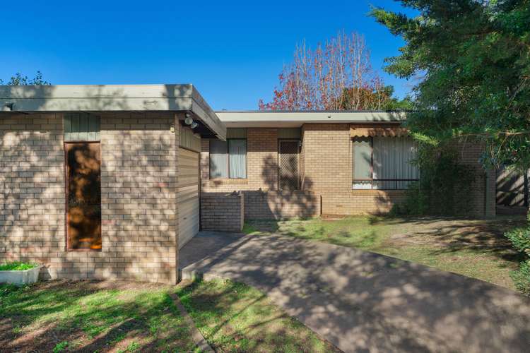 70 Main Road, Cambewarra Village NSW 2540