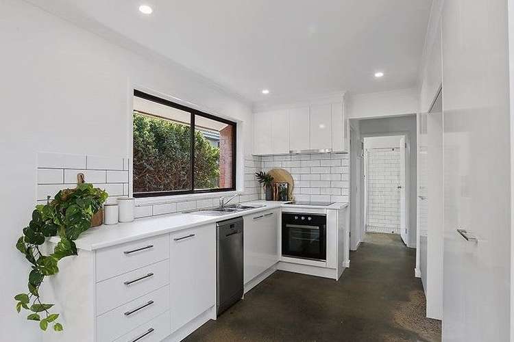 Second view of Homely townhouse listing, 5/25-27 Roslyn Road, Belmont VIC 3216