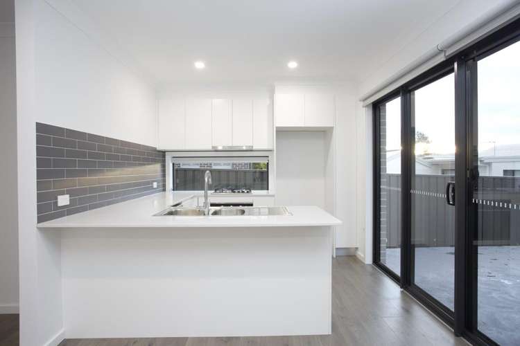 Second view of Homely house listing, 3/36 Malin Road, Oak Flats NSW 2529