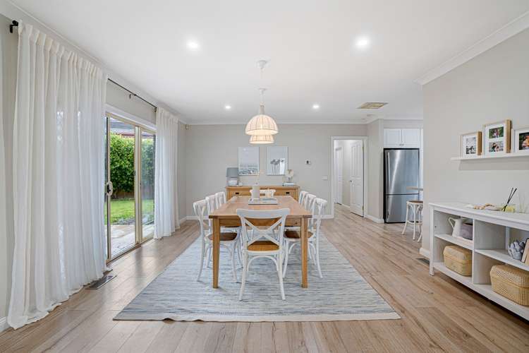 Fifth view of Homely house listing, 32 Farview Drive, Rowville VIC 3178