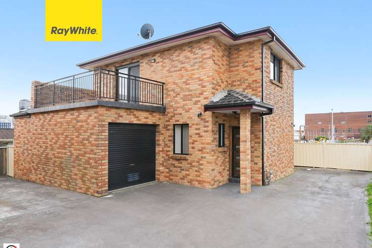 Main view of Homely townhouse listing, 3/41 Gladstone Avenue, Wollongong NSW 2500