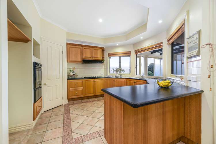 Fifth view of Homely house listing, 4 Biralee Court, Berwick VIC 3806