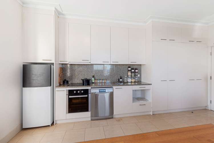 Fourth view of Homely studio listing, 2/50 Dudley Street, Bondi NSW 2026