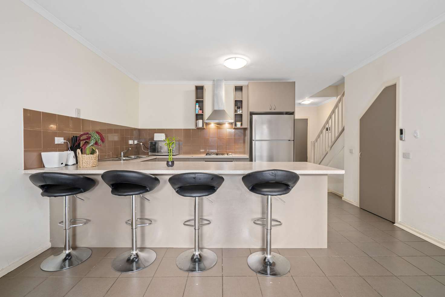 Main view of Homely townhouse listing, 4/979-985 Plenty Road, Kingsbury VIC 3083