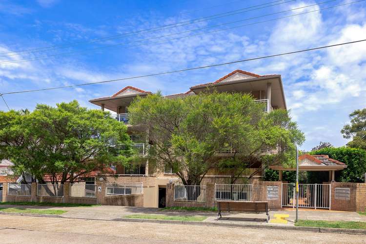 Fifth view of Homely apartment listing, 2/15-17 Macpherson Street, Waverley NSW 2024