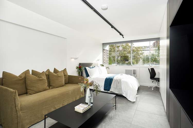 Third view of Homely studio listing, 52/68 Roslyn Gardens, Rushcutters Bay NSW 2011