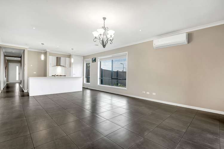Fourth view of Homely house listing, 19 Peppertree Parade, Craigieburn VIC 3064