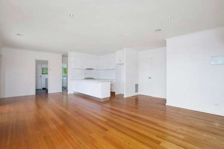 Third view of Homely unit listing, 2/8 Eaglemont Crescent, Bell Post Hill VIC 3215