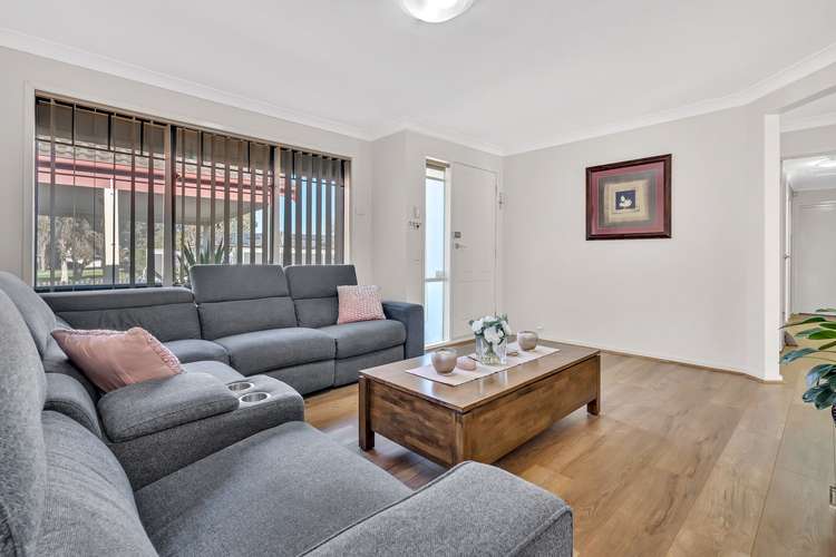 Fourth view of Homely house listing, 17 Crespin Place, Roxburgh Park VIC 3064