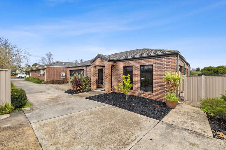 Main view of Homely townhouse listing, 2/511 York Street, Ballarat East VIC 3350