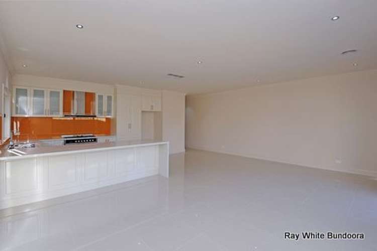 Fourth view of Homely house listing, 2/39 Hawkes Drive, Mill Park VIC 3082