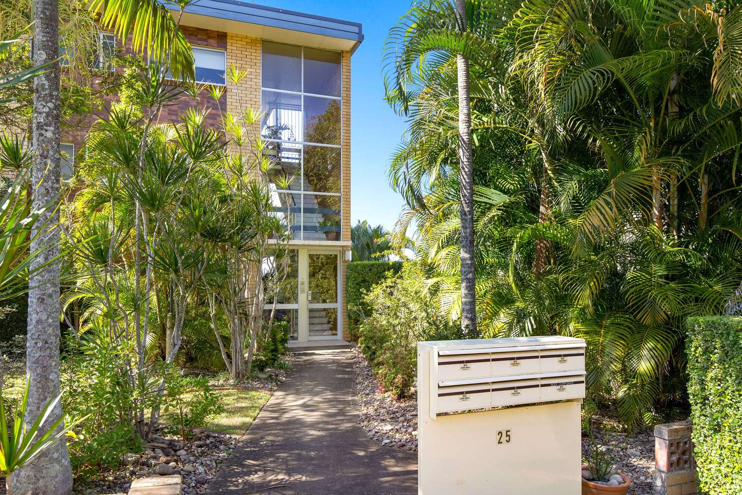 Main view of Homely apartment listing, 2/25 Riverton Street, Clayfield QLD 4011