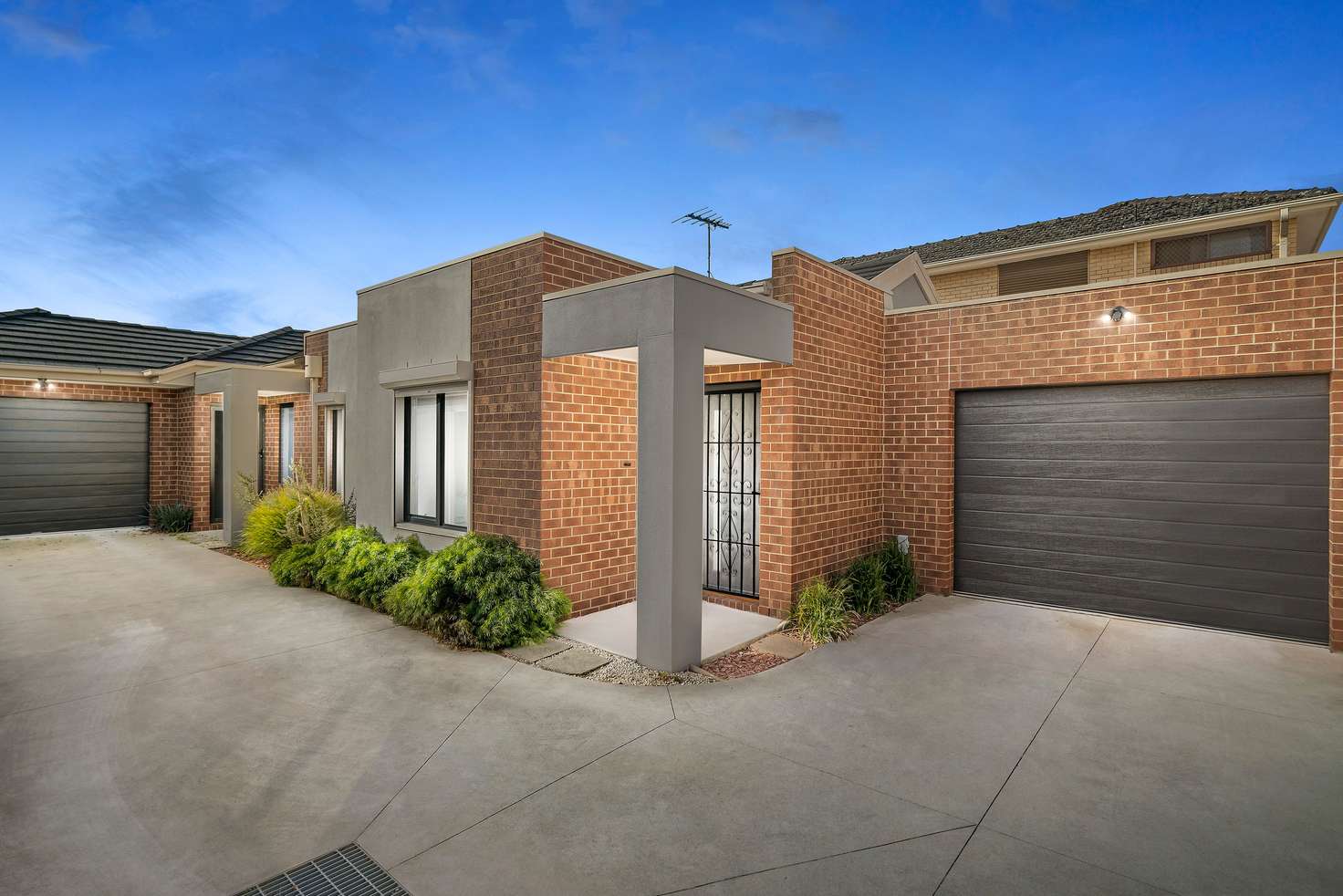 Main view of Homely unit listing, 2/28 Messmate Street, Lalor VIC 3075