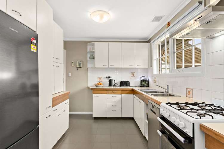 Second view of Homely house listing, 18 Stephen Court, Thomastown VIC 3074
