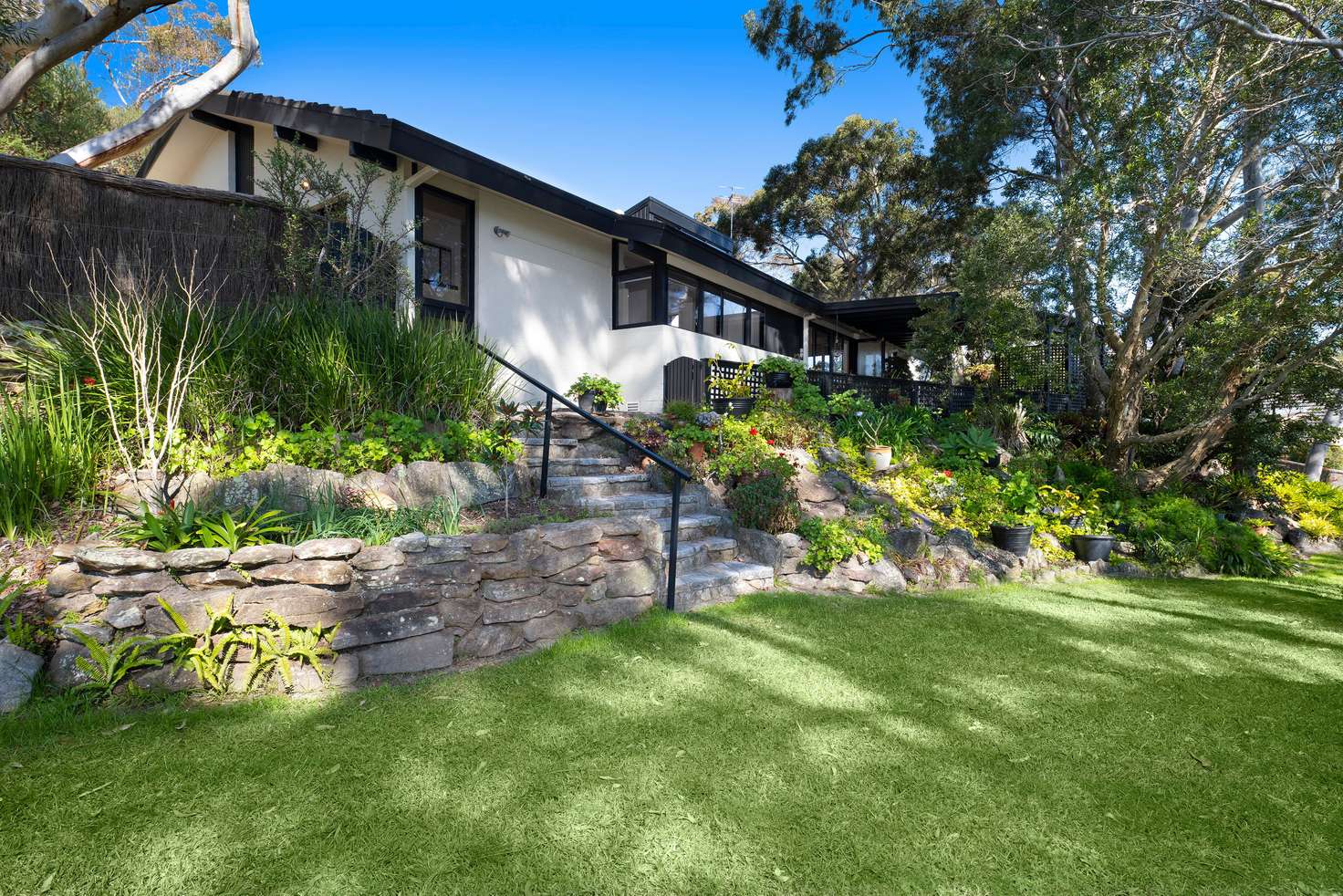 Main view of Homely house listing, 2 Kilkenny Avenue, Killarney Heights NSW 2087