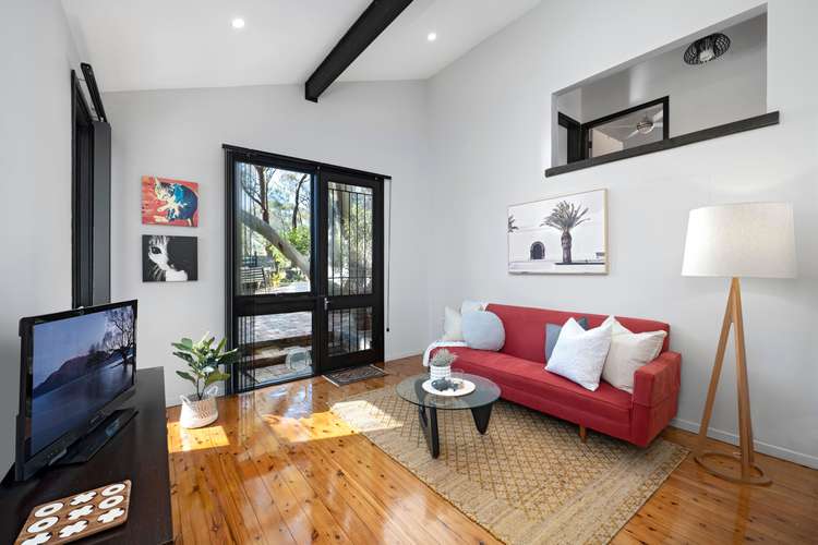 Fifth view of Homely house listing, 2 Kilkenny Avenue, Killarney Heights NSW 2087