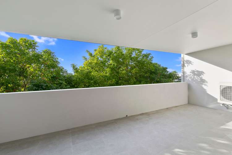 Second view of Homely unit listing, 204/27-31 Ekibin Road, Annerley QLD 4103