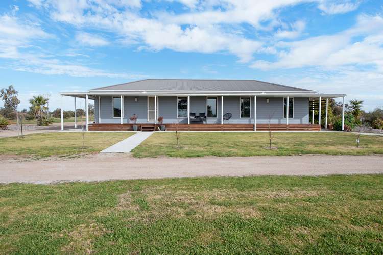 188 Murray Valley Highway, Lake Boga VIC 3584