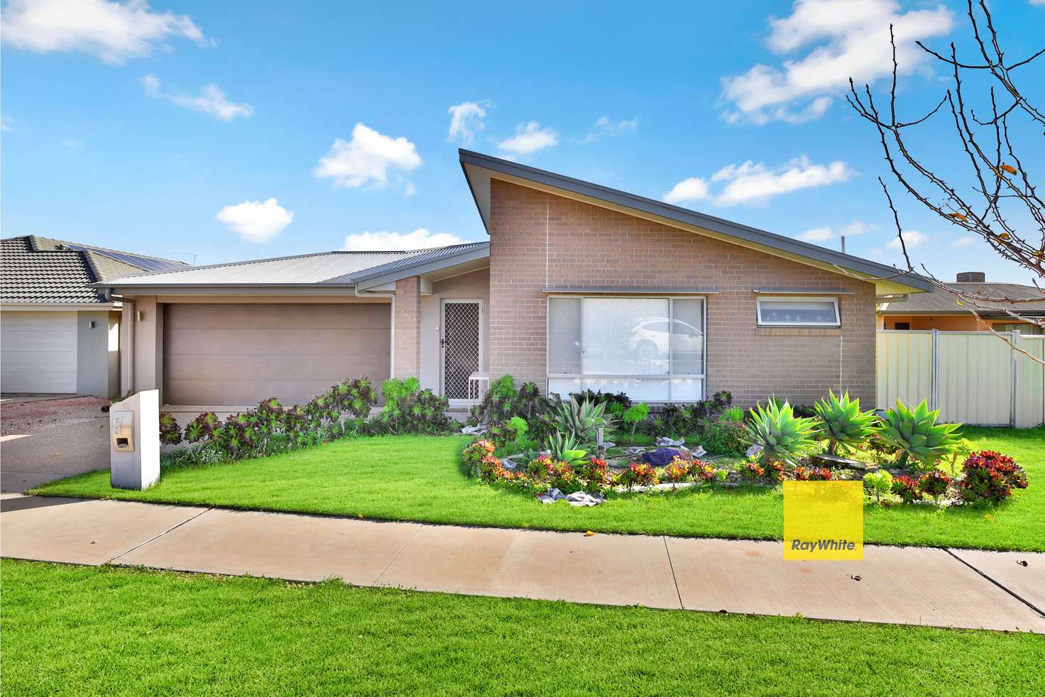 Main view of Homely house listing, 28 Ellswood Crescent, Mildura VIC 3500
