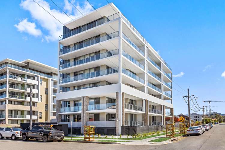 Third view of Homely apartment listing, 302/2-4 Beatson Street, Wollongong NSW 2500