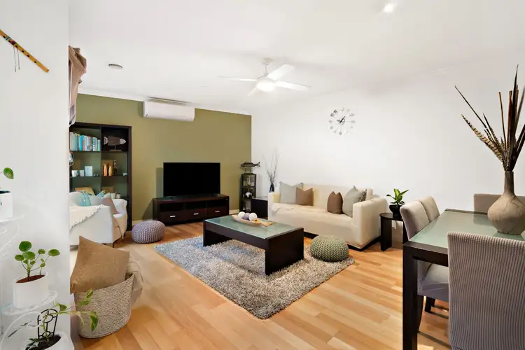 Second view of Homely unit listing, 2/6 Belle Crescent, Mordialloc VIC 3195