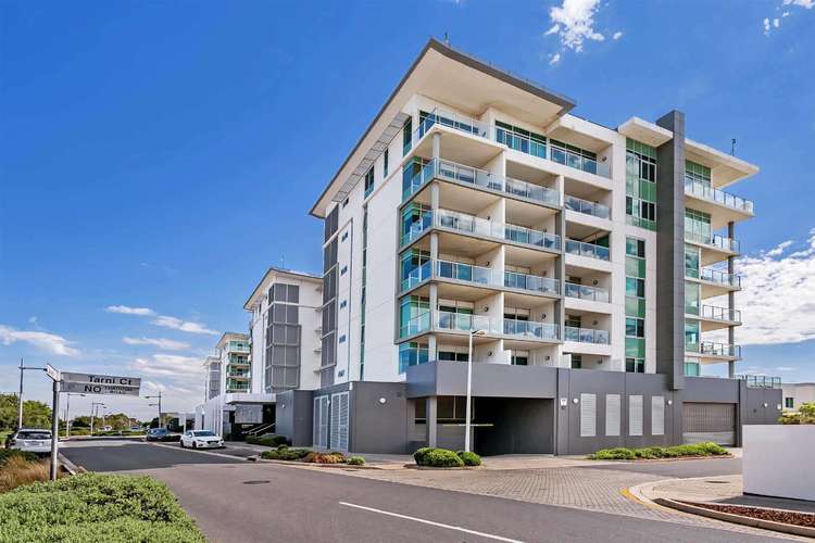 (D.H.A) Defence Housing Australia, New Port SA 5015
