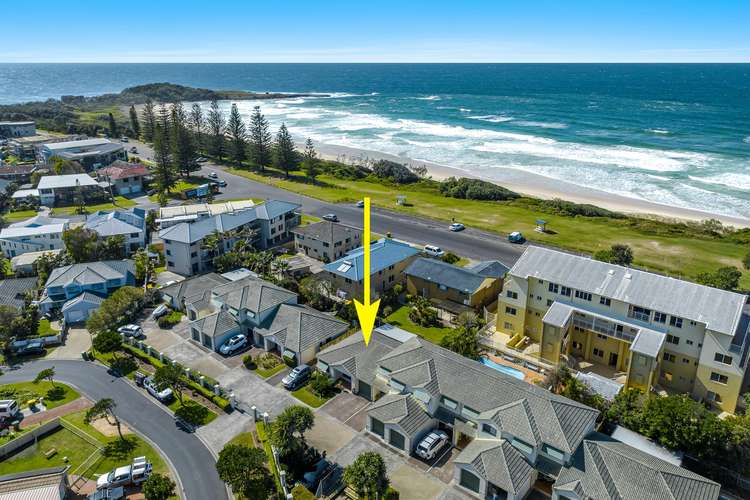 6/4-8 Beachside Way, Yamba NSW 2464