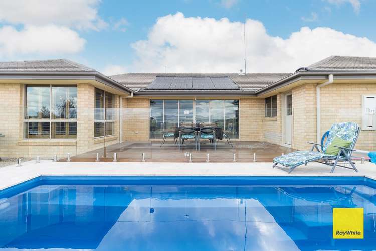 20 Simms Drive, Bungendore NSW 2621