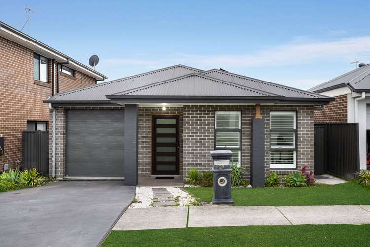 29 Waxflower Street, Denham Court NSW 2565