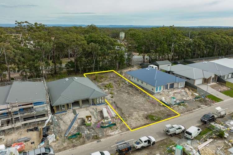 50 Lancing Avenue, Sussex Inlet NSW 2540