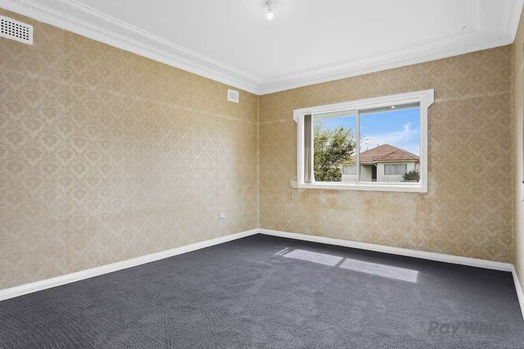 Fifth view of Homely house listing, 39 Murranar Road, Towradgi NSW 2518