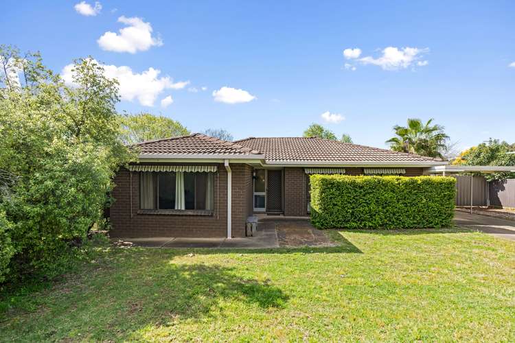 6 Cox Avenue, Forest Hill NSW 2651