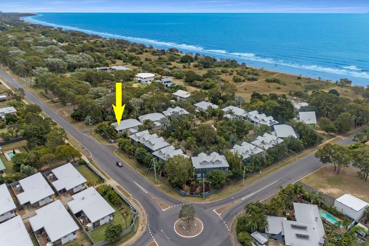 1/2 Sylvan Drive, Moore Park Beach QLD 4670