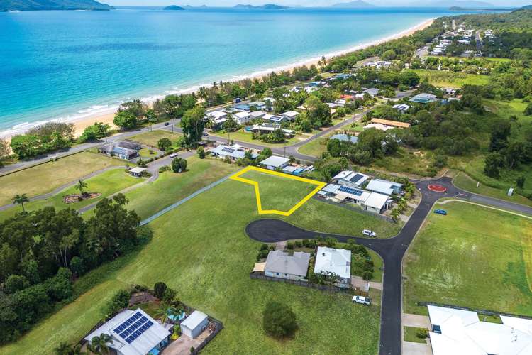 9 Seaview Court, Wongaling Beach QLD 4852