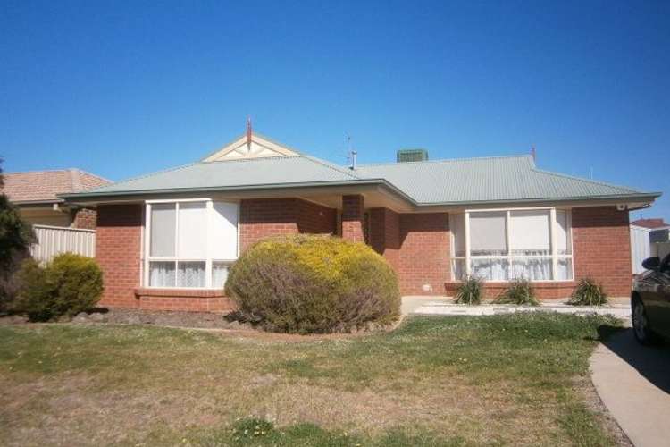 Main view of Homely house listing, 5 Quinn Court, Echuca VIC 3564