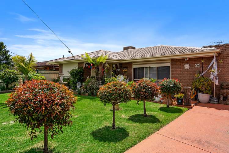Main view of Homely house listing, 25 Baguley Crescent, Kings Park VIC 3021