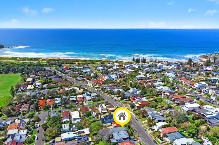 Third view of Homely house listing, 25 Adams Street, Curl Curl NSW 2096