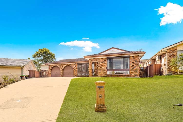 14 Haslewood Place, Hinchinbrook NSW 2168