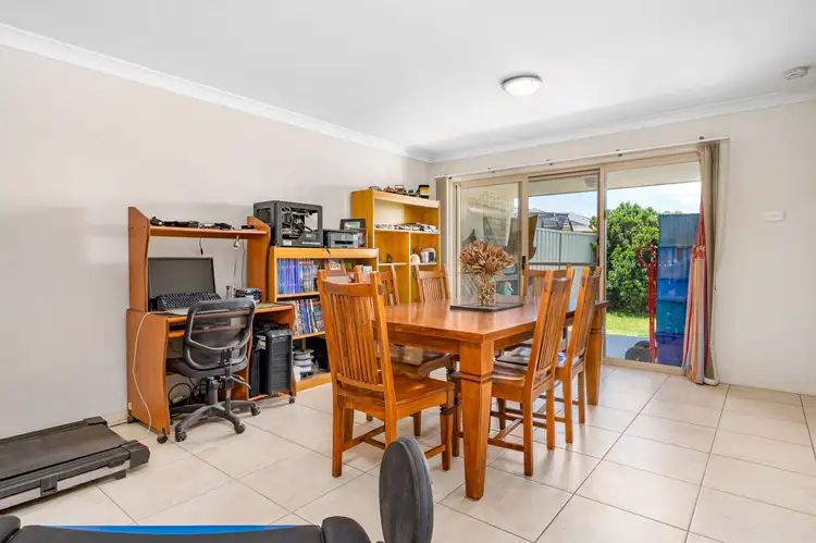 Sixth view of Homely semi-detached listing, 2/3 Wright Close, Singleton NSW 2330
