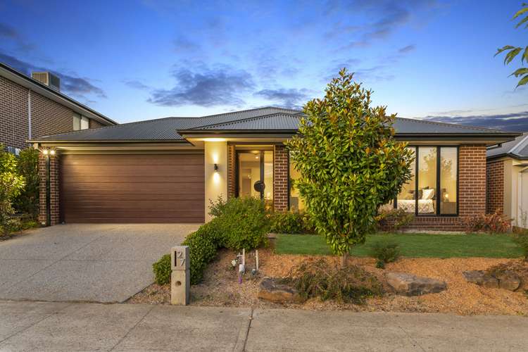 27 Ramlegh Boulevard, Clyde North VIC 3978