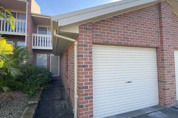 Main view of Homely townhouse listing, 5/4-6 Tilba Close, Flinders NSW 2529