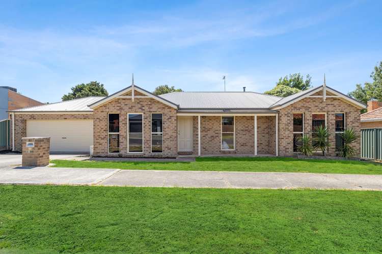 2a Dallas Avenue, Mount Clear VIC 3350