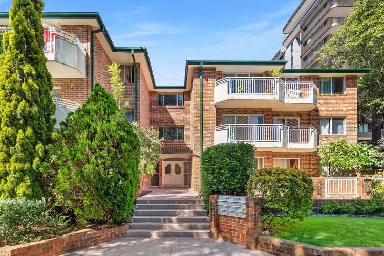 Main view of Homely apartment listing, 13/11-15 Park Avenue, Waitara NSW 2077