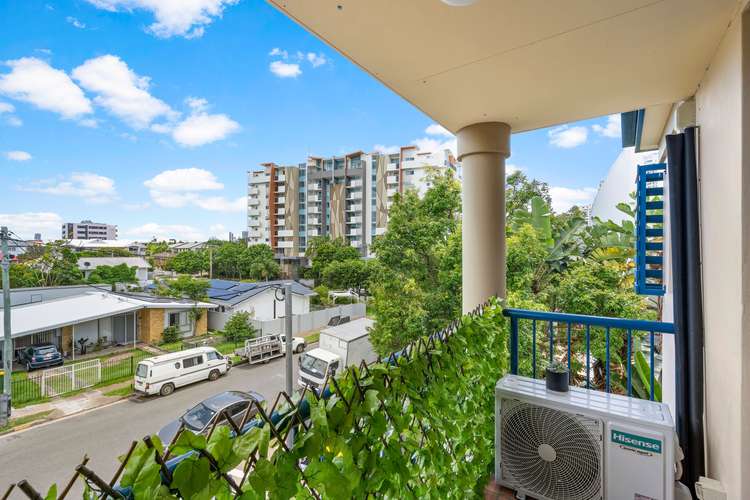 Main view of Homely apartment listing, 13/4 Adori Street, Chevron Island QLD 4217