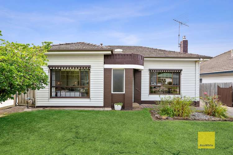 Main view of Homely house listing, 34 Lascelles Avenue, Manifold Heights VIC 3218