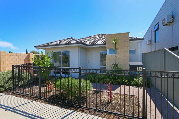 16 Jandari Mews, Success WA 6164