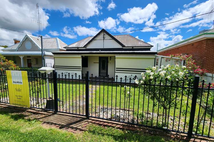 14 Talbot Street, Parkes NSW 2870